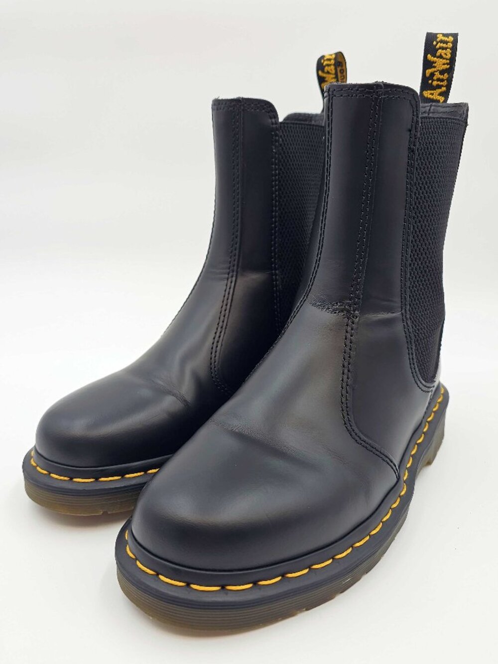 Doc Dr Martens 2976 Hi 9" Tall Black Pull on Leather Boots Womens Size 7 Mens 6